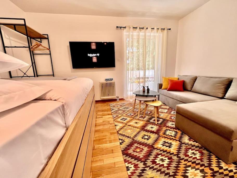 Lovely Studio 3-Min From Beach Palaio Faliro Екстер'єр фото